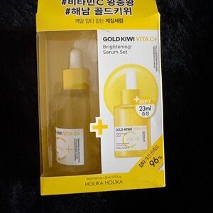 Gold Kiwi Vita C+ Brightening Serum Set